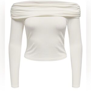 Off-Shoulder White Long Sleeve Top, size Small; scroll for outfit inspo pics